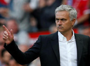 Mou Sebut MU Layak Menang