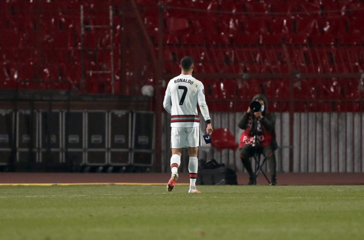 Gol Ronaldo Dianulir, Sang Wasit Akui Salah dan Minta Maaf