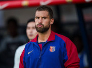 Tinggalkan Barcelona, Inigo Martinez Takut Berbicara Langsung kepada Hansi Flick
