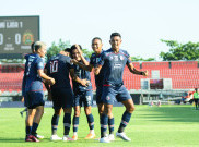 Hasil Liga 1: Arema FC Raih Kemenangan Perdana, PSM Bungkam Persis