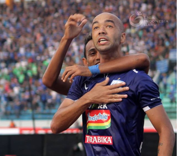PSIS Semarang 4-1 PSMS Medan: Bruno Silva Hattrick