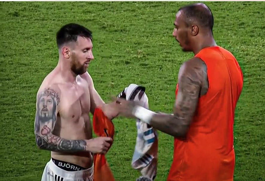 Eloy Room, Kiper yang Membuat Lionel Messi Sangat Ingin Bertukar Jersey