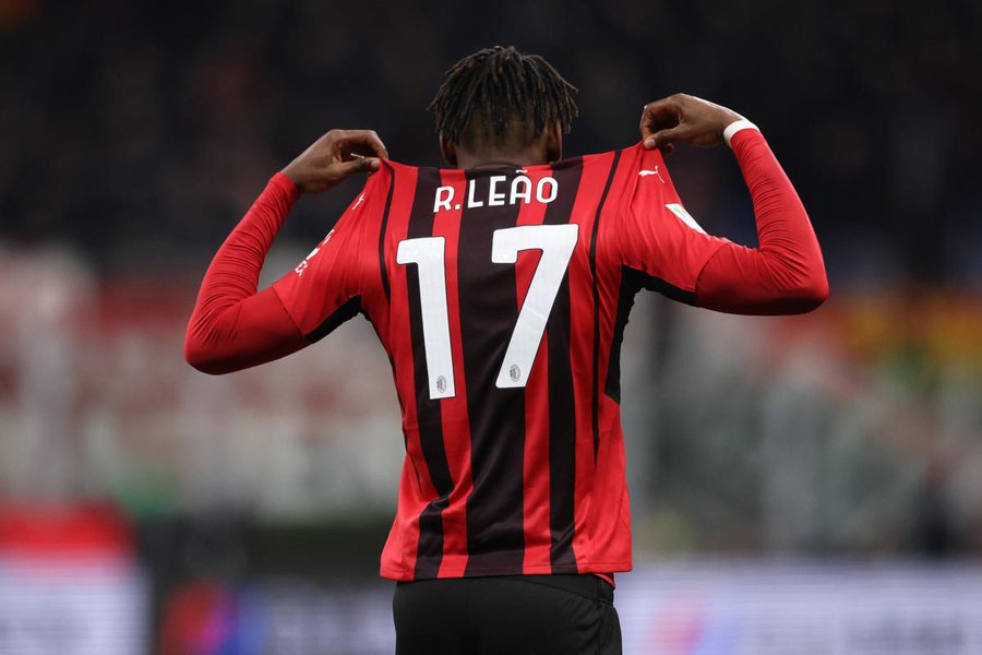 Rafael Leao Laris Manis di Inggris, Kali Ini Liverpool Ikutan Jatuh Hati