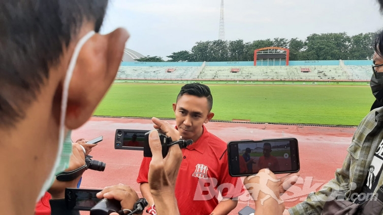 Pulang Kampung, Eks Bintang Persebaya Target Antar Deltras Promosi