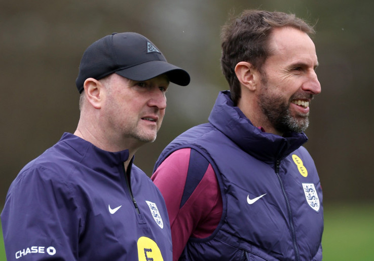 Gabung Yokohama F Marinos, Sandy Walsh Dilatih Eks Asisten Gareth Southgate dan Jose Mourinho