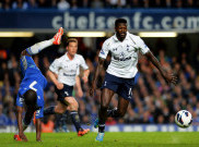 Emmanuel Adebayor Jadi Raja Offside di Premier League