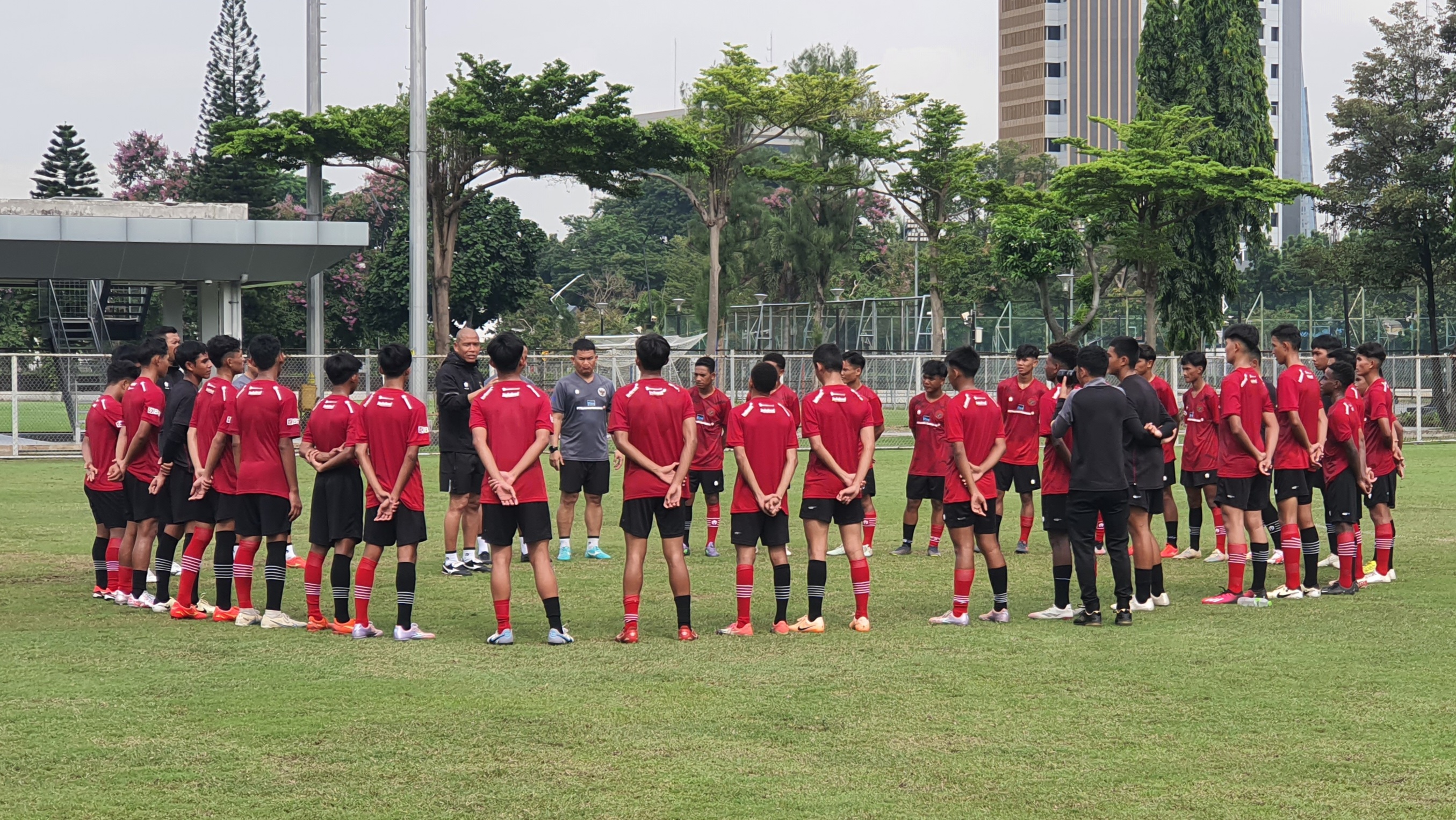 Indra Sjafri Jadi Supervisi Nova Arianto Di Timnas Indonesia U-16 ...