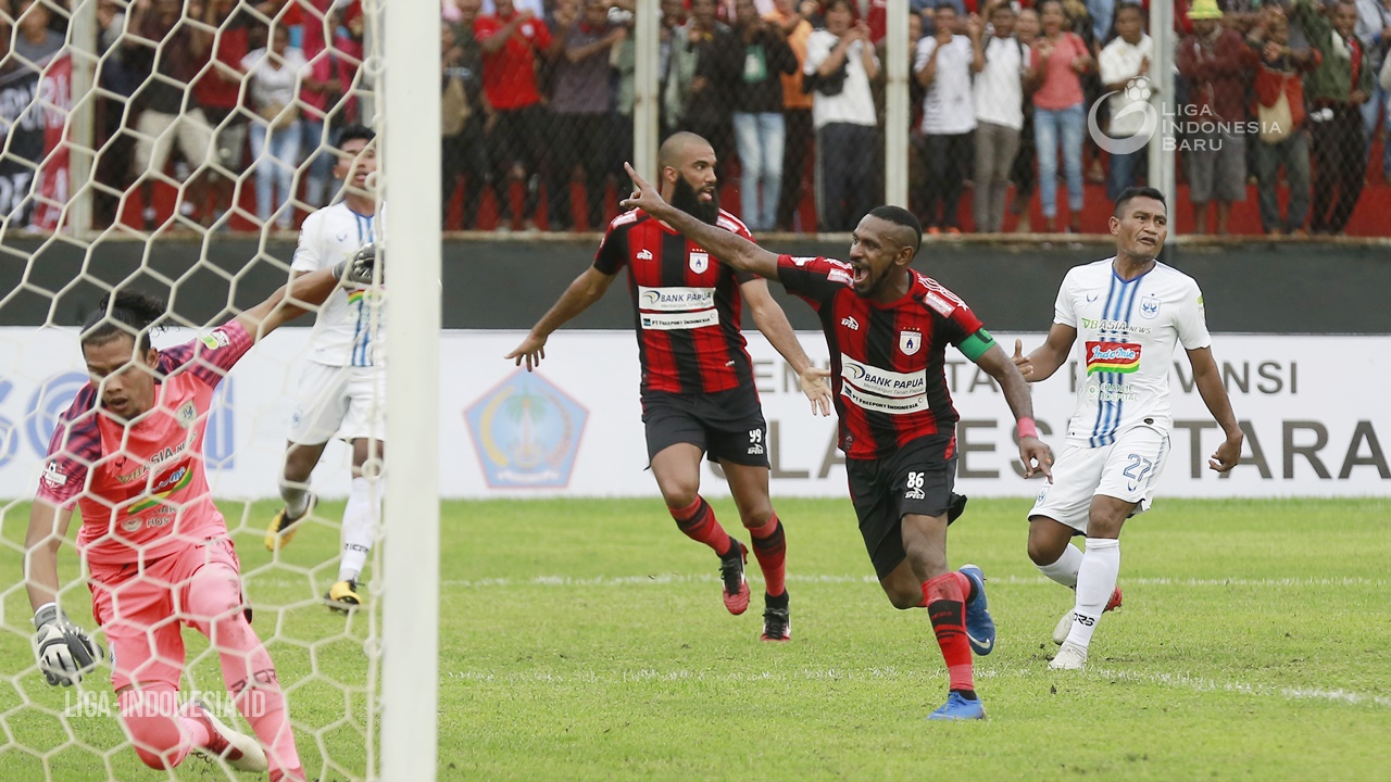Striker Bali United Ilija Spasojevic Kagum dan Pertanyakan Karier Boaz Solossa