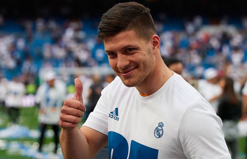 Kesulitan Berlanjut di Madrid, Jovic Kembali Dipinjamkan ke Klub Lain