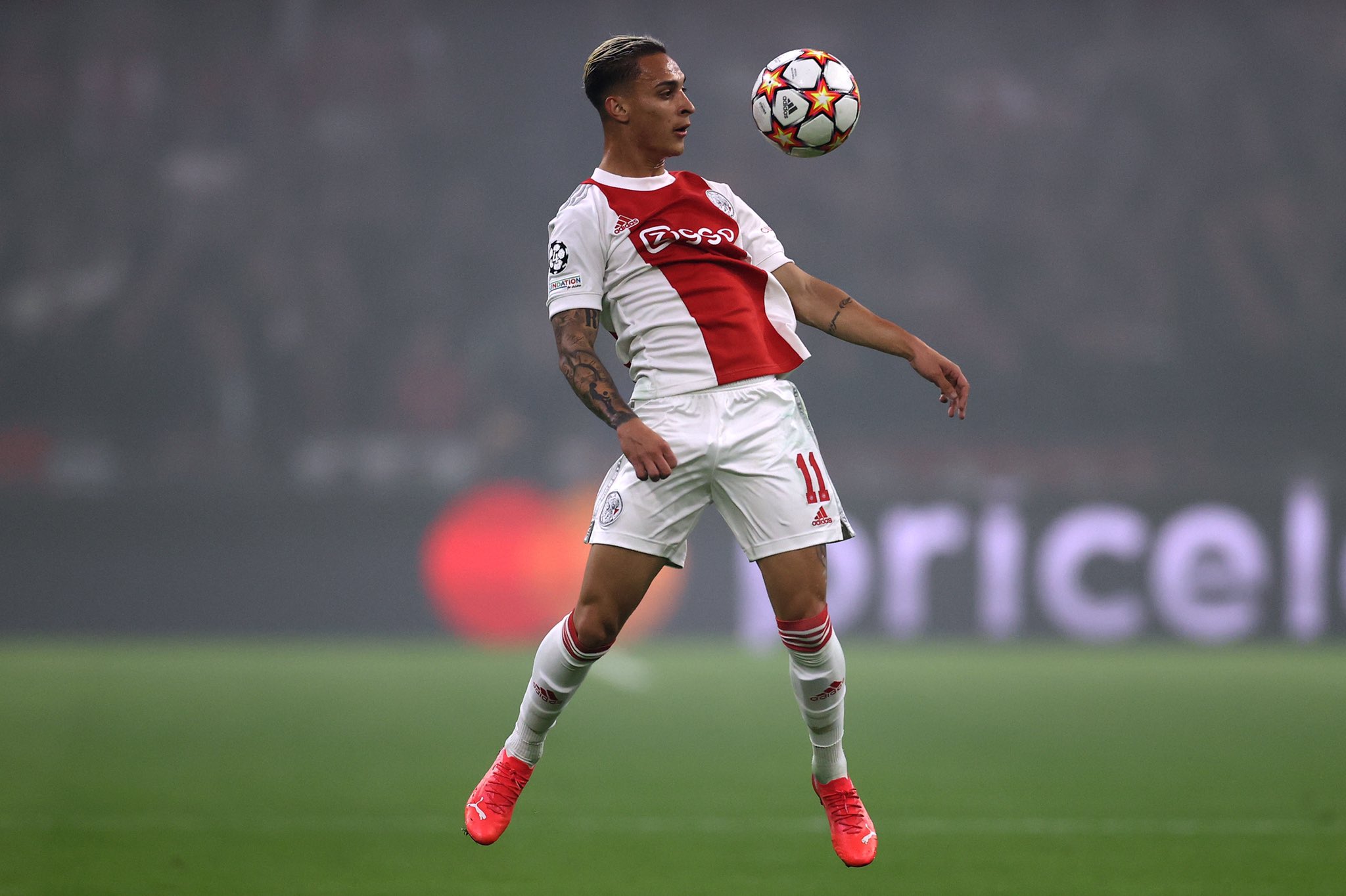 Antony dan Jurrien Timber Dilirik Manchester United, Pelatih Ajax Kirim Peringatan