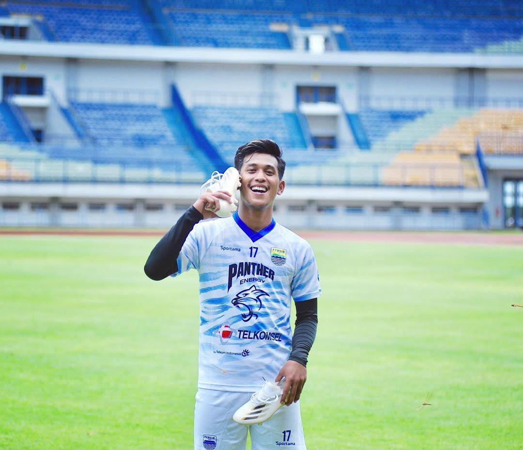 Rekap Transfer Liga 1: Bek Persib Gabung Borneo FC, Tiga Klub Punya Pelatih Baru