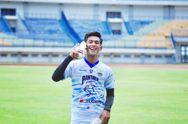 Rekap Transfer Liga 1: Bek Persib Gabung Borneo FC, Tiga Klub Punya Pelatih Baru