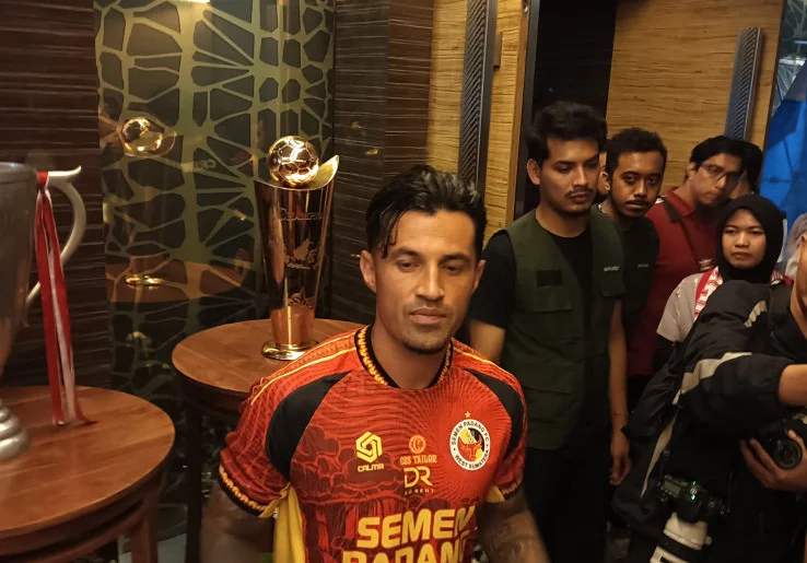 Target Juara Jadi Alasan Stefano Lilipaly Rela Turun Kasta dan Bela Semen Padang FC