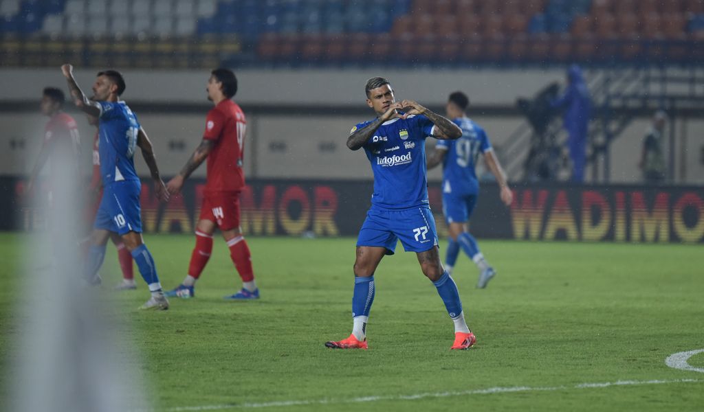 Hasil Liga 1 2024/2025: Persib Ditahan Semen Padang, Arema FC Raih 3 Poin