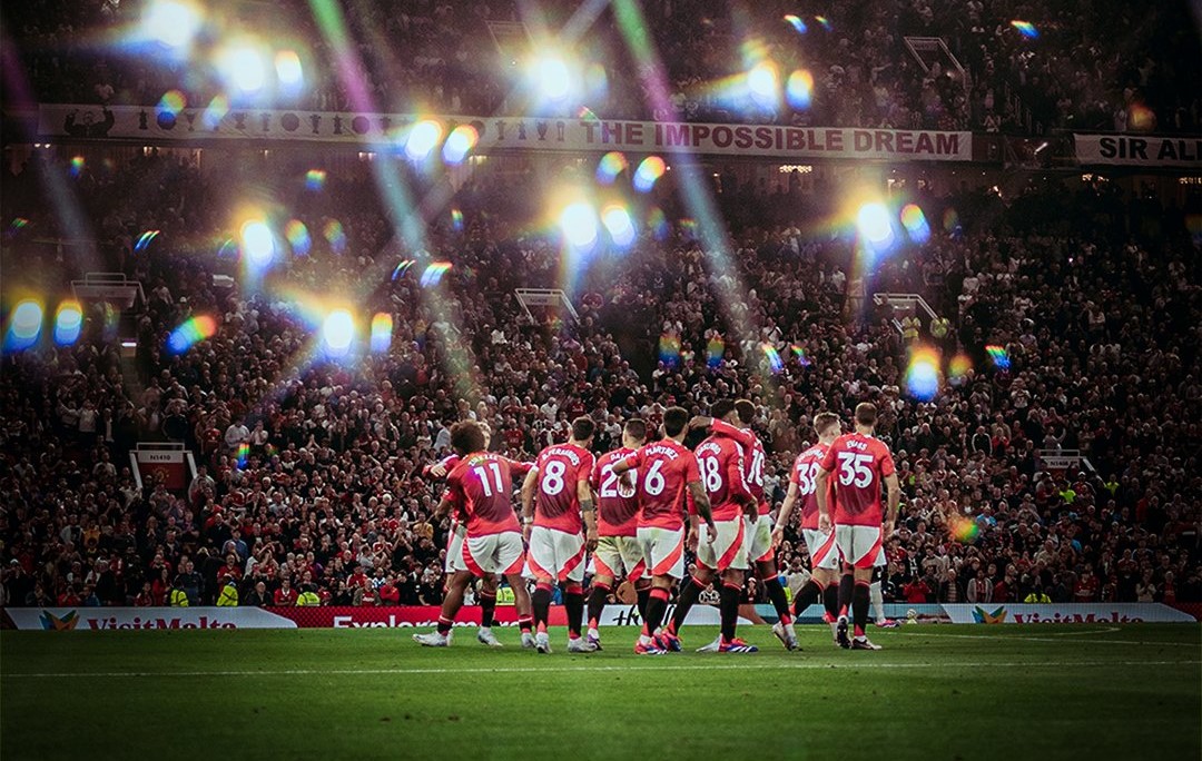 Legenda Manchester United Coret Liverpool dari Persaingan Empat Besar Premier League