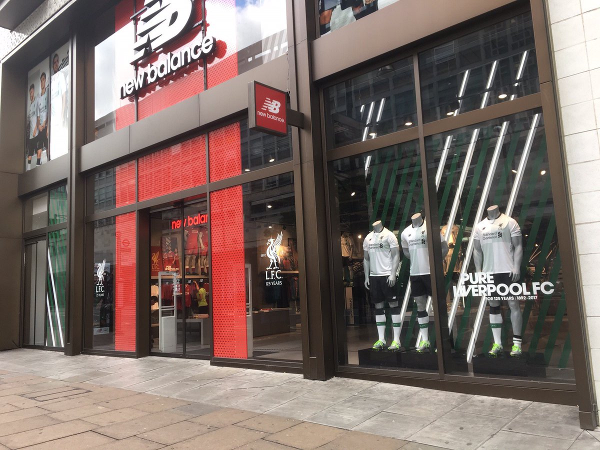 Menang Gugatan, Liverpool BIsa Pakai Nike Musim Depan