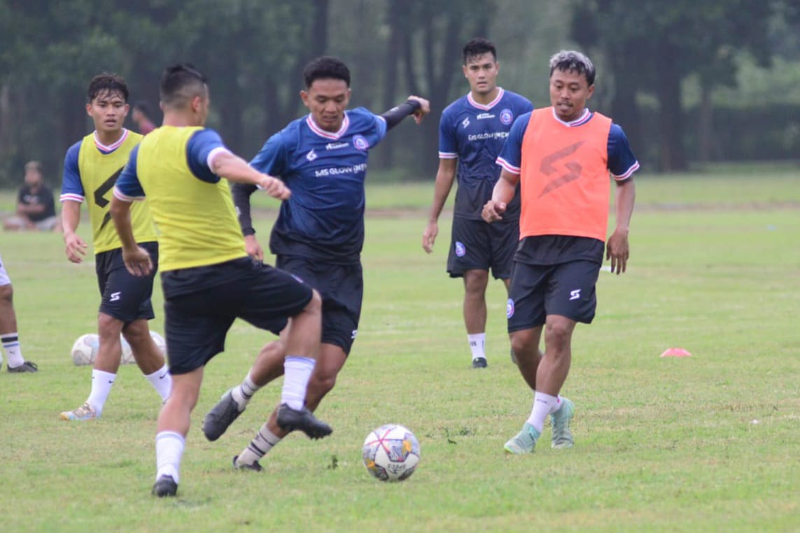 Dua Pekan Berlatih, Arema FC Rekrut 9 Pemain Salah Satunya Eks Dewa United FC