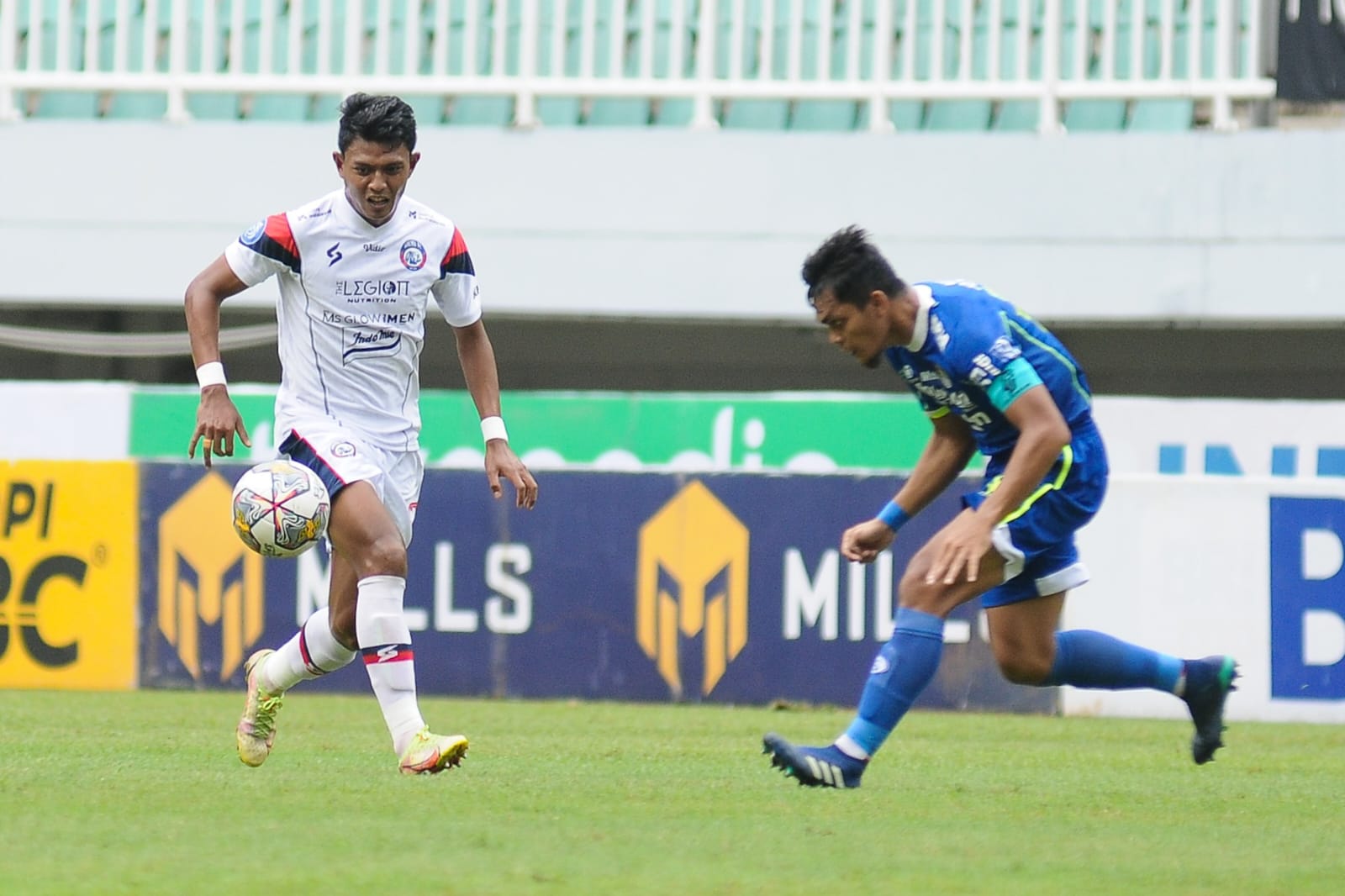 Arema FC Keluhkan Kinerja Wasit Pasca Dikalahkan Persib