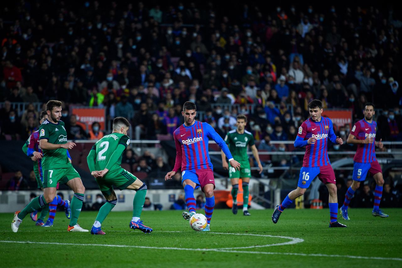 Menang Besar Kontra Osasuna, Barcelona Panen Catatan Manis