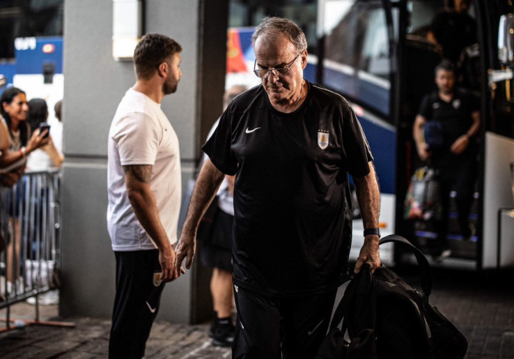 Copa America 2024: Uruguay Telat Masuk Lapangan, Marcelo Bielsa Kena Sanksi