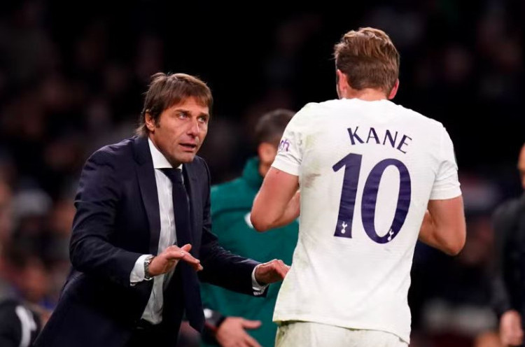 Bertahannya Harry Kane Bergantung dengan Nasib Antonio Conte di Tottenham