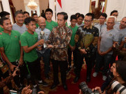 Pesan Jokowi kepada Menpora Baru Zainudin Amali: Sepak Bolanya Pak !