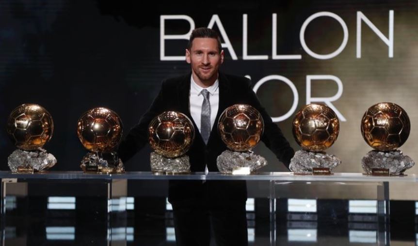 Menangi Ballon d'Or Keenam atas Ronaldo, Messi Ingin Nikmati Bermain di Penghujung Karier