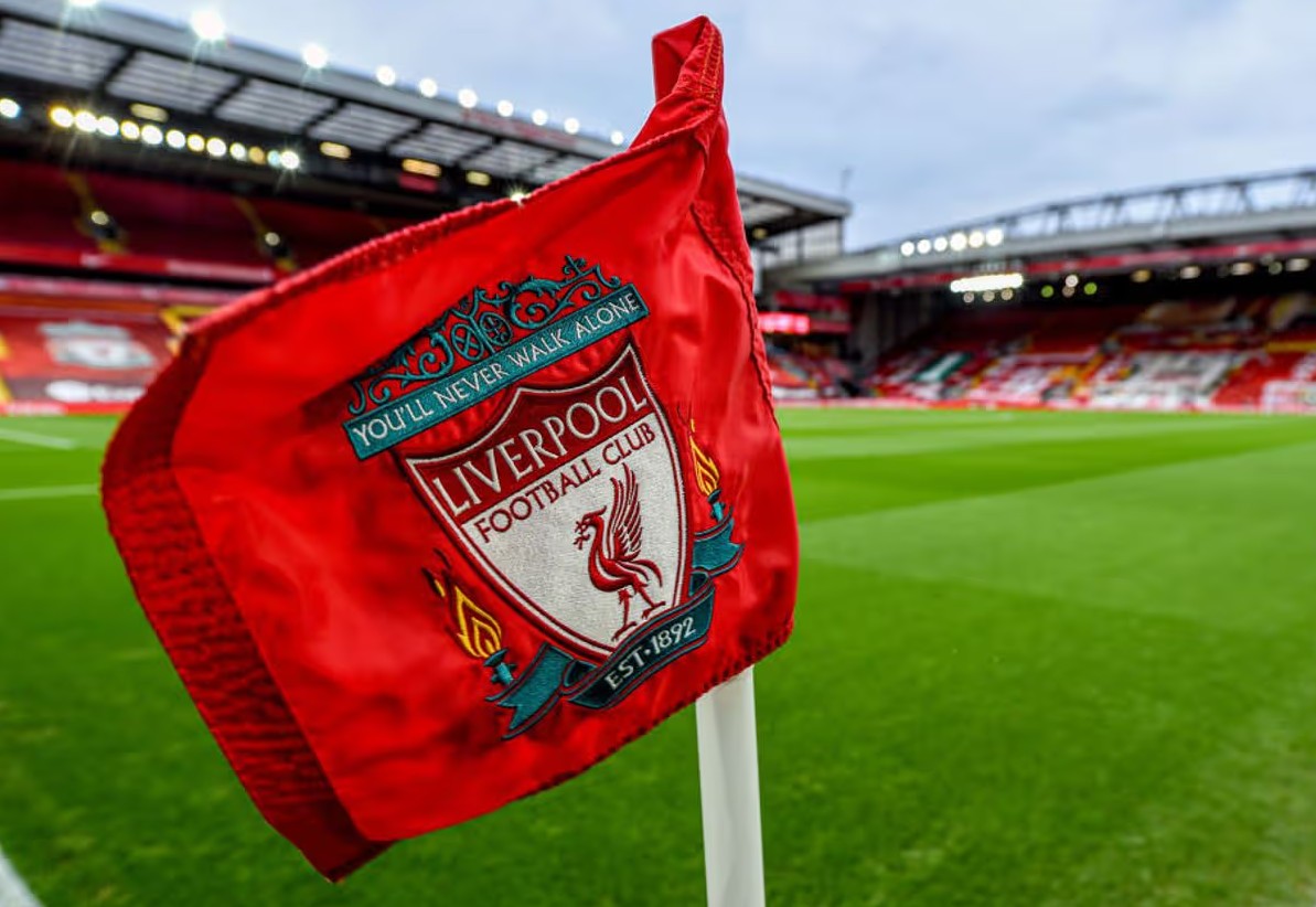 Jeff Bezos Resmi Beli Saham Liverpool