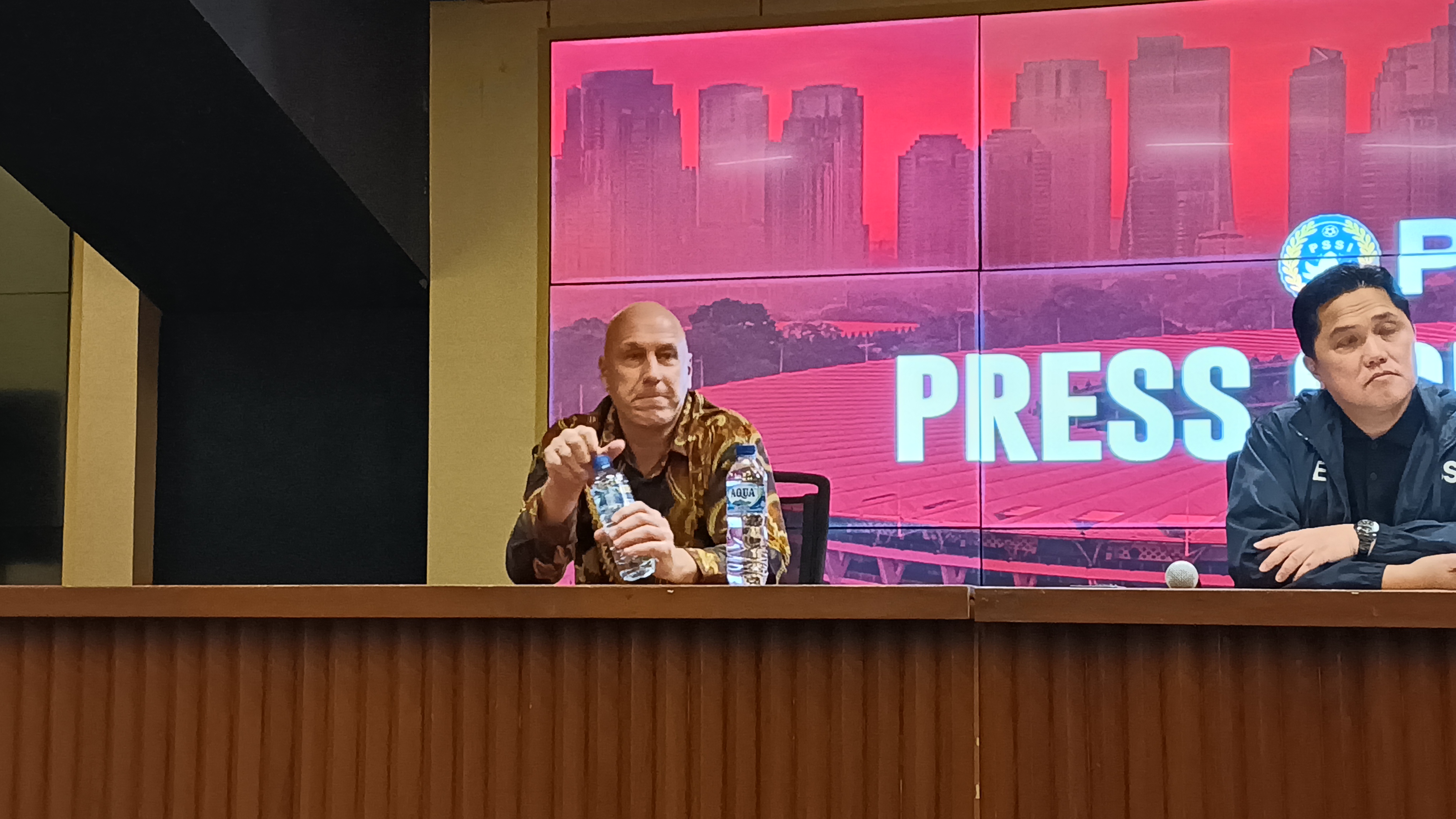 Dirtek PSSI Alexander Zwiers Beber Kriteria Ideal Pelatih Timnas Indonesia