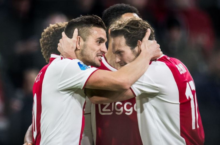 Daley Blind dan Dusan Tadic, Dua Pemain Buangan Premier League yang Bersinar di Ajax