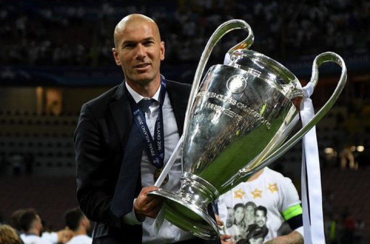 Terus Tebar Jala, Manchester United Hubungi Zinedine Zidane