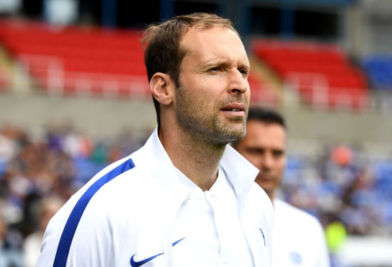 Pengumuman Skuad Premier League 2020-2021: Cech Kembali dari Masa Pensiun, Nestapa Ozil Berlanjut