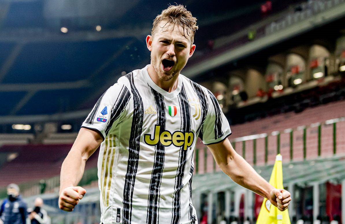 De Ligt Emoh Tiru Ronaldo dan Buffon