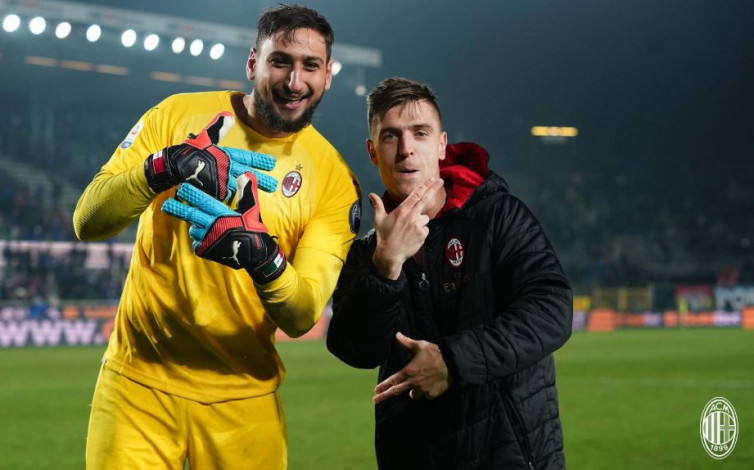 Paolo Maldini Komentari Perbandingan Piatek dengan Shevchenko