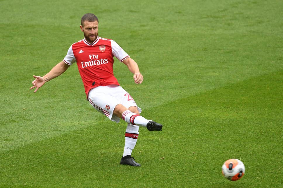 Mikel Arteta Ingin Arsenal Perpanjang Kontrak Shkodran Mustafi