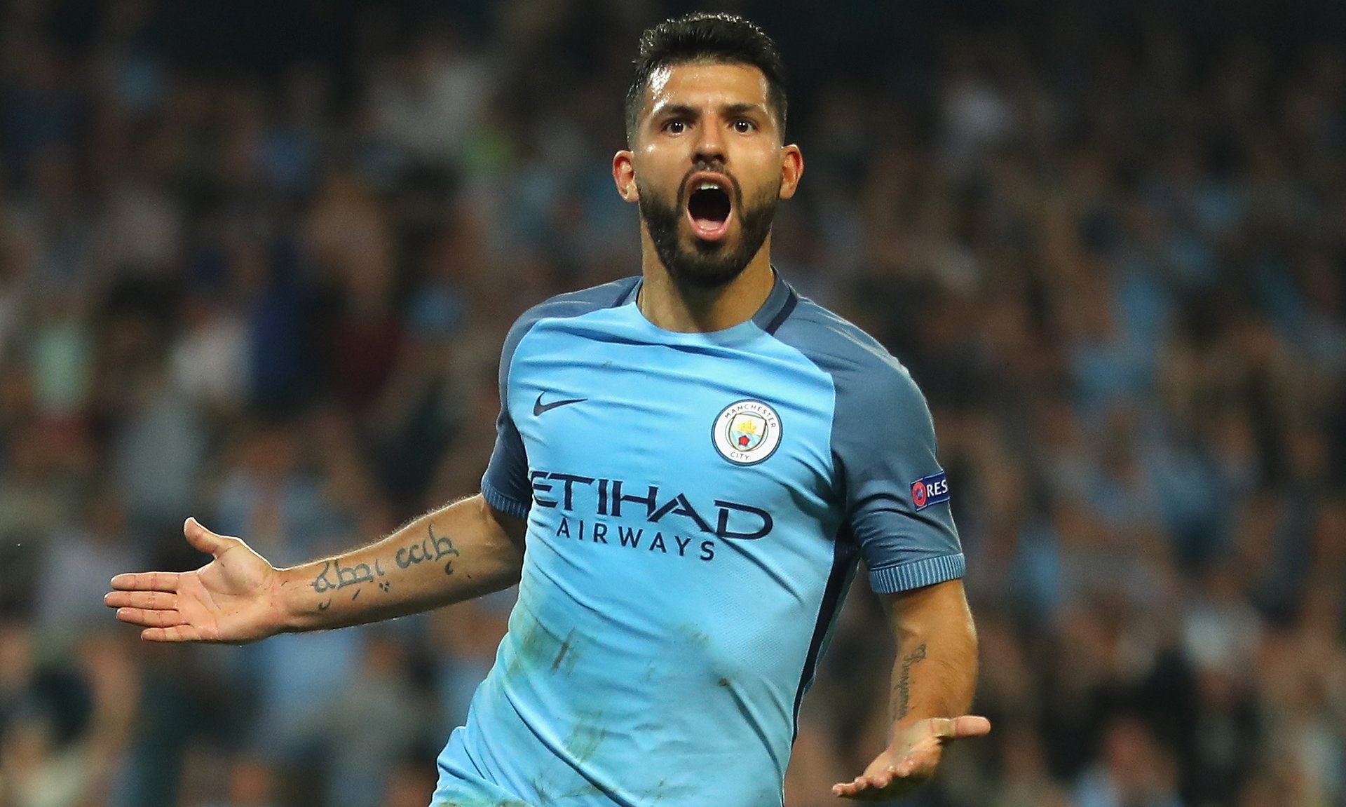 Hattrick Aguero Antar Manchester City Menang Telak Atas BMG