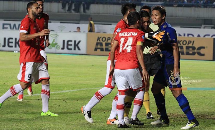 Persib Beri Masukan Lawan Persija Lebih Baik Tanpa Penonton di Stadion PTIK