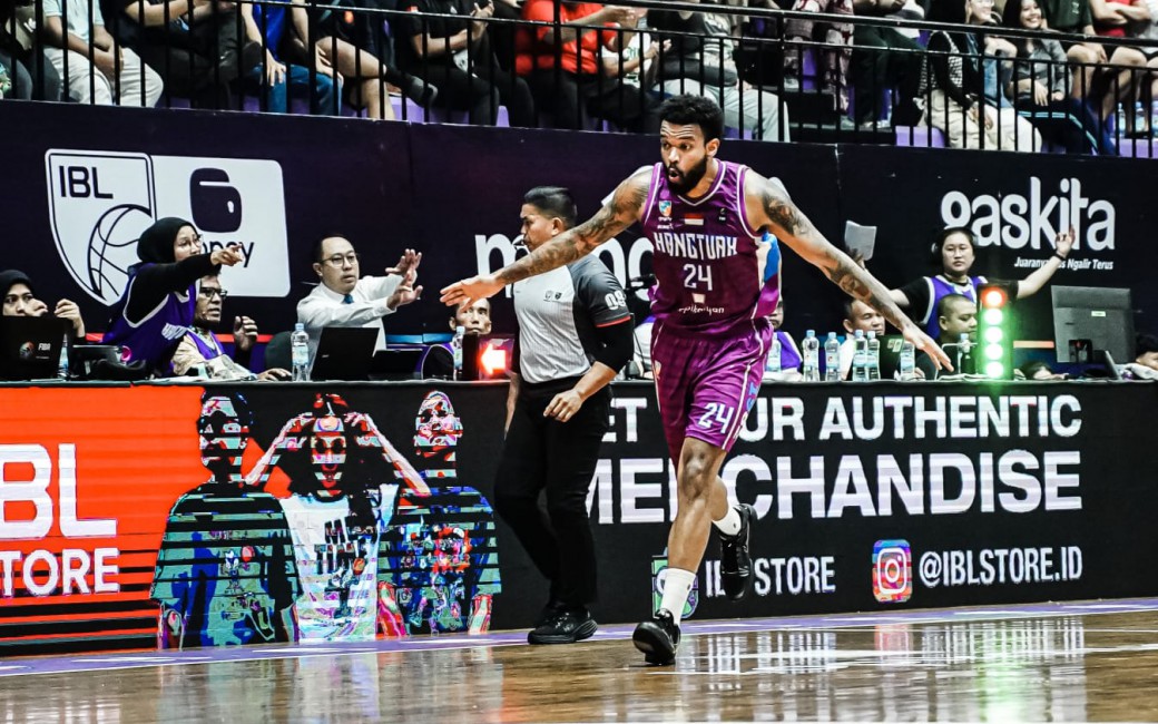 Hasil IBL 2025 Pekan Ke-10: Hangtuah Jakarta Cetak Sejarah