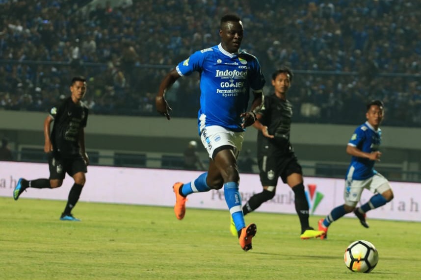 Kalah dari Persib, Pelatih PSIS Beralasan Pemainnya Takut Bobotoh