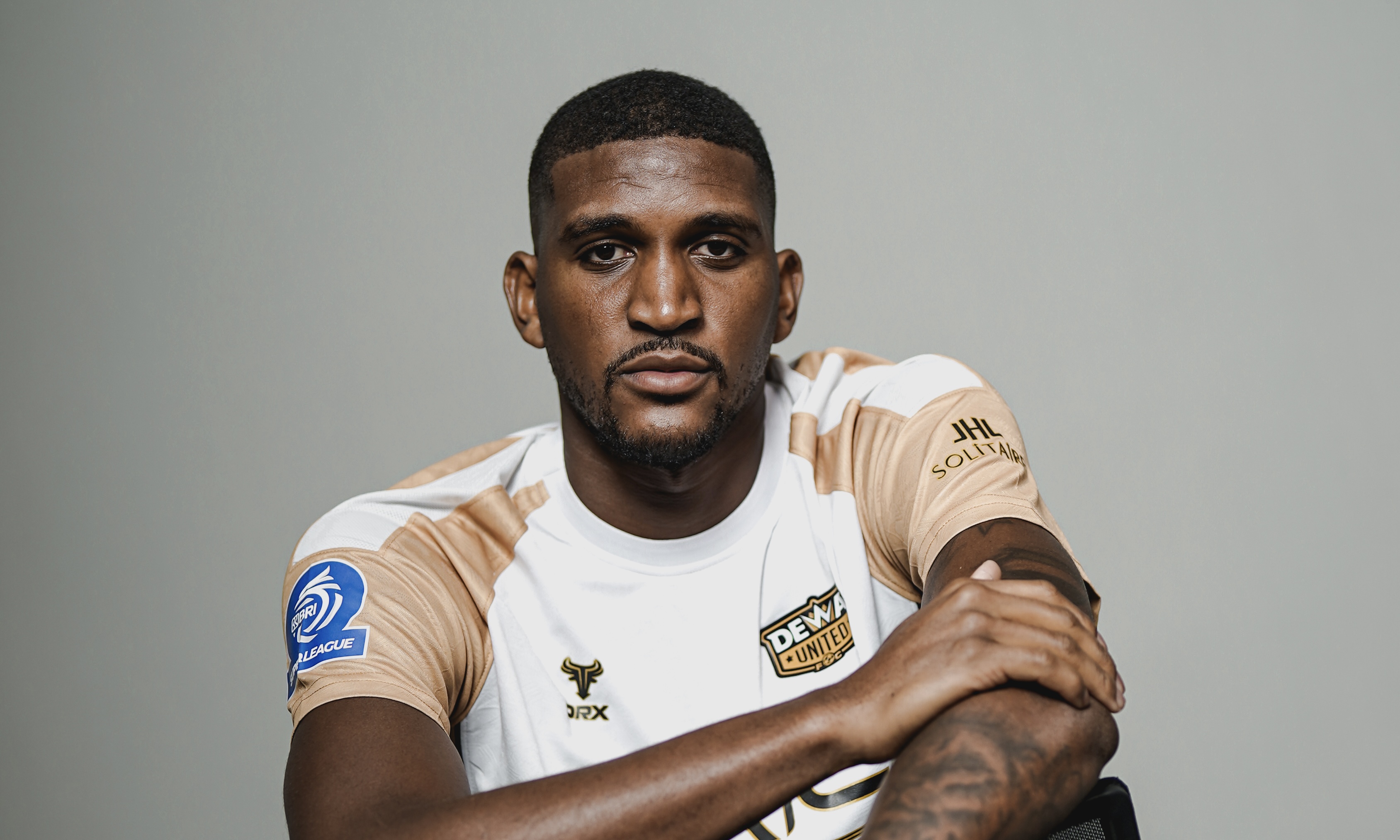 Bek Timnas Jamaika Resmi Jadi Senjata Baru Dewa United Banten FC
