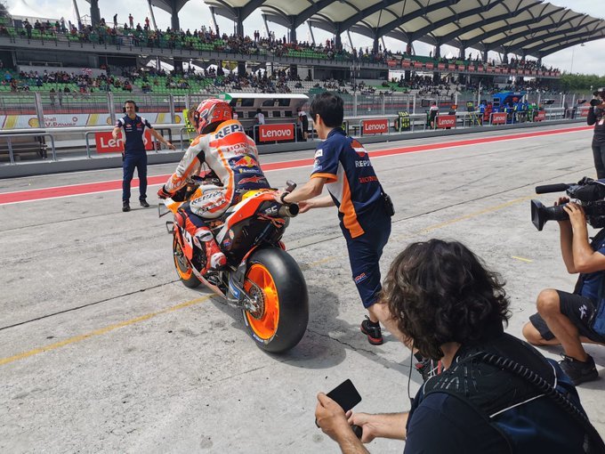 FP1 MotoGP Malaysia: Motor Marquez Mogok, Pembalap dari Tim Tuan Rumah Finis 1-2