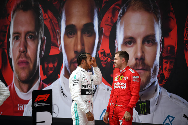 Andai Lewis Hamilton ke Ferrari, Mercedes Berminat Datangkan Sebastian Vettel