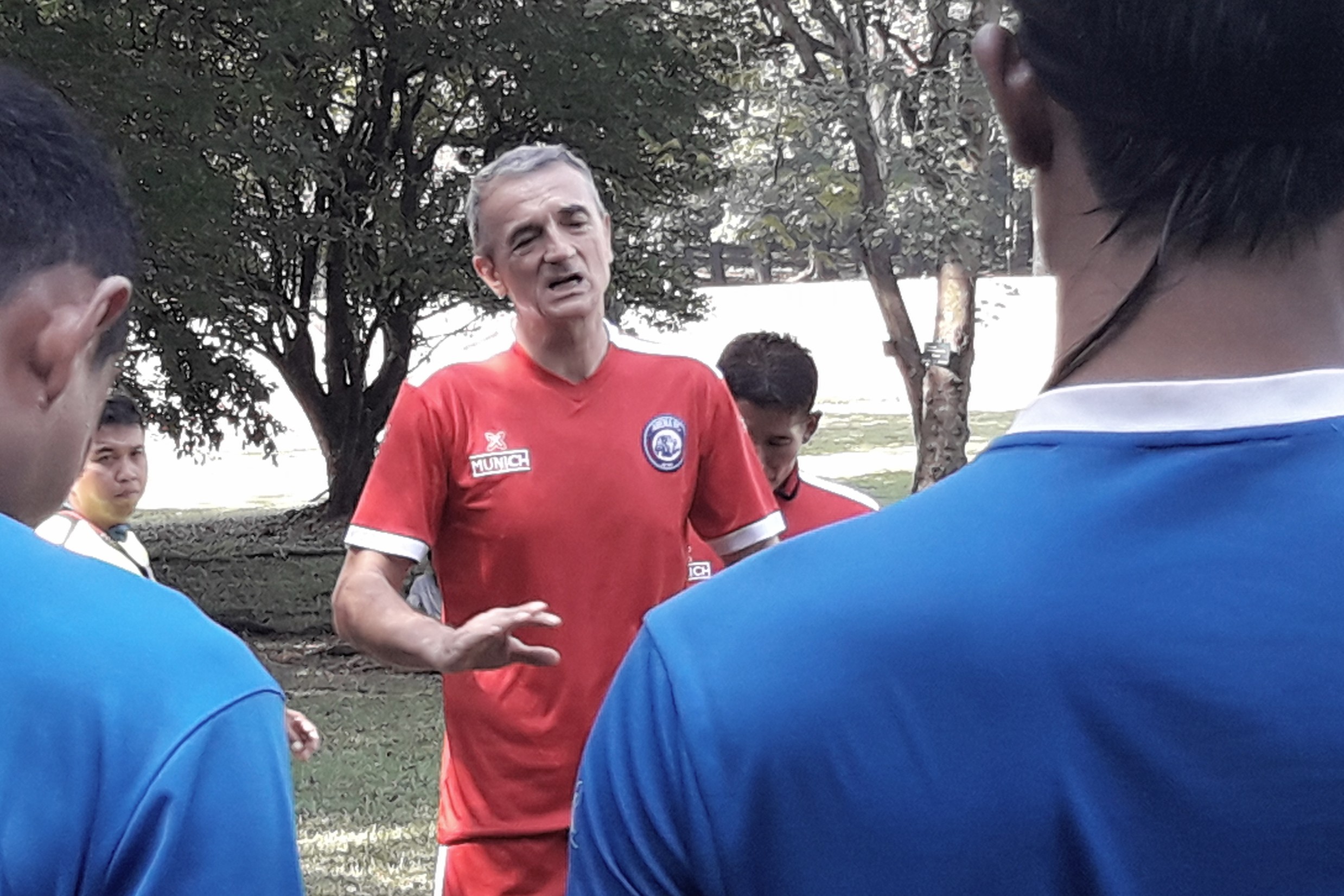 Masalah Ricky Ohorela dan Sylvano Comvalius saat Arema FC Jalani Pemusatan Latihan