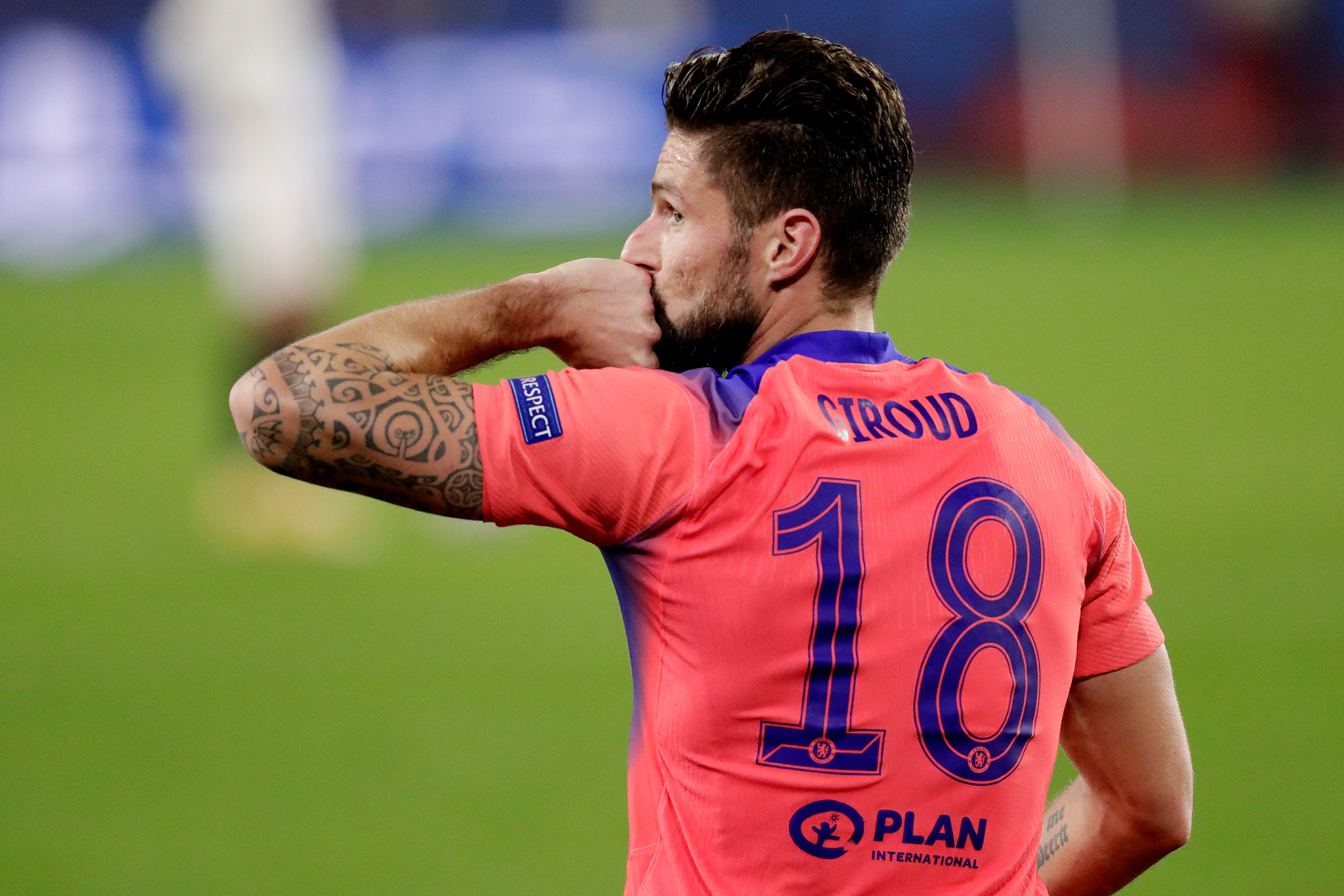 Hasil Liga Champions: Giroud Quat-trick, Chelsea ke 16 Besar, MU Keok di Kandang