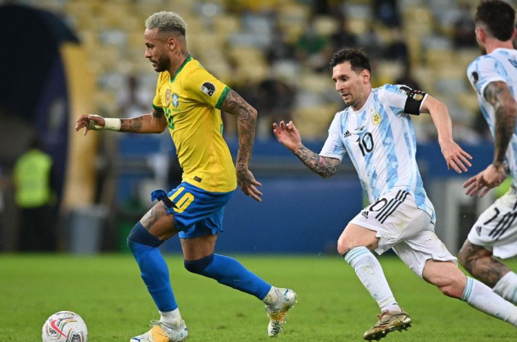 Legenda Milan Prediksi Kans Juara Argentina dan Brasil di Piala Dunia 2022