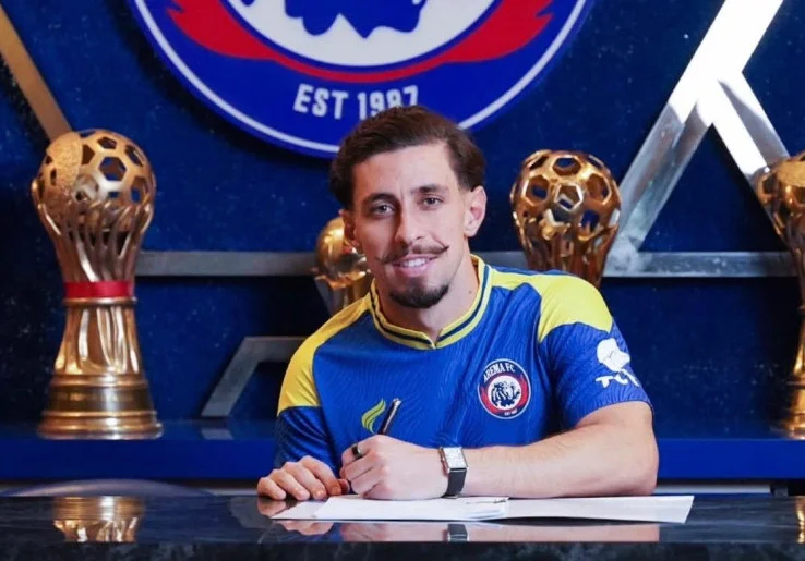 Dilepas Persija Jakarta, Gustavo Franca Resmi Gabung Arema FC