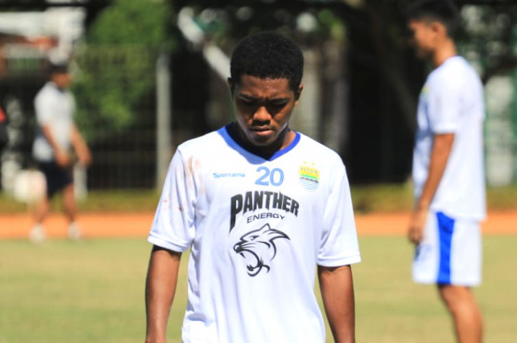 Persib Bandung Pinjamkan Sabil dan Billy ke Perseru Badak Lampung FC
