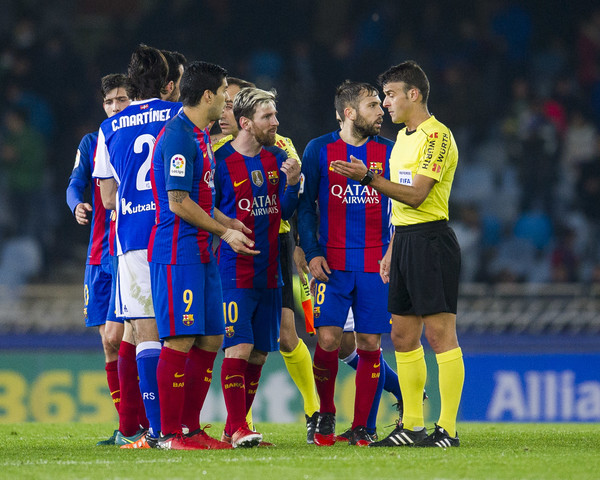 Jelang El Clasico, Barcelona Kembali di Tahan Imbang