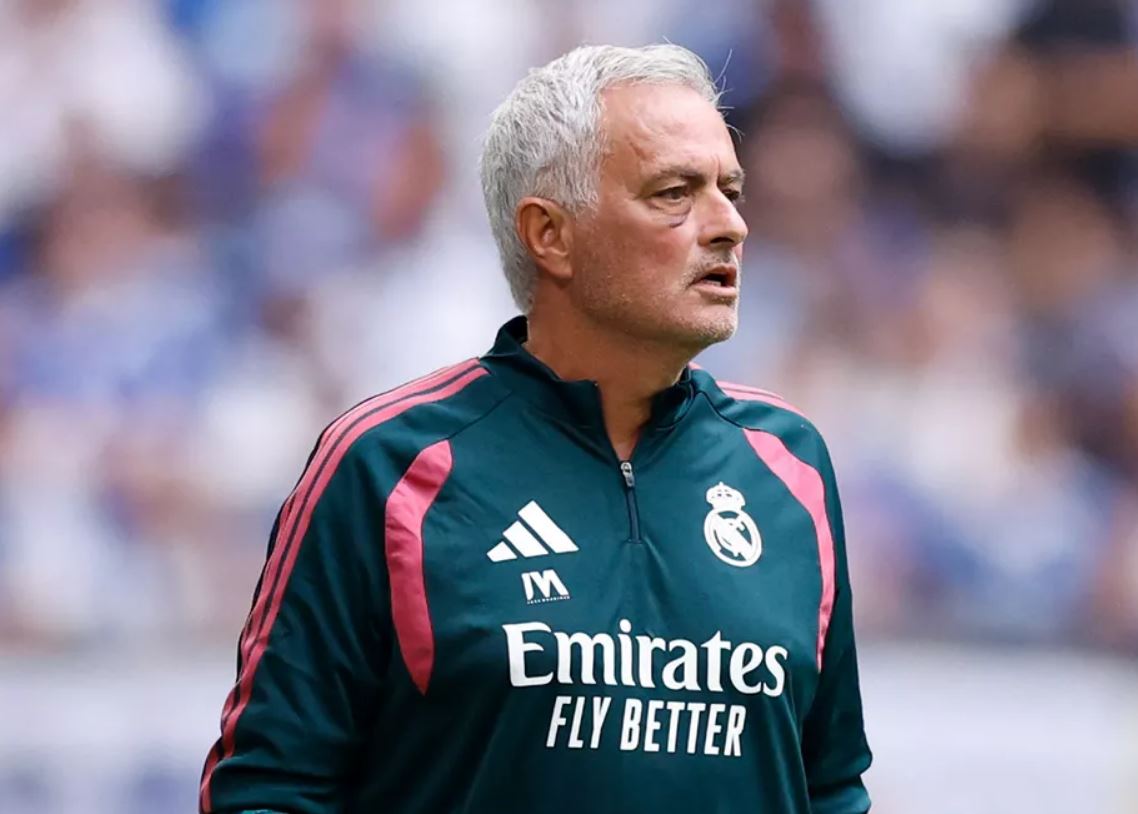 Bermain Kohesif, Real Madrid Kian Mengerikan di Era Jose Mourinho