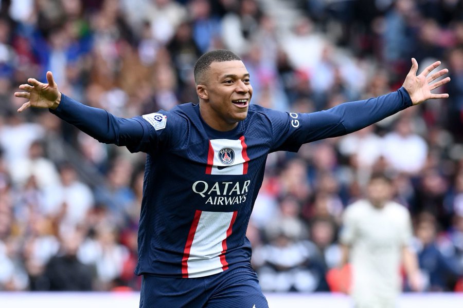 Diancam Jadi Cadangan Sepanjang Musim, Kylian Mbappe: Siapa Takut